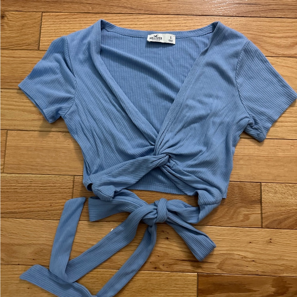 Crop wrap top
